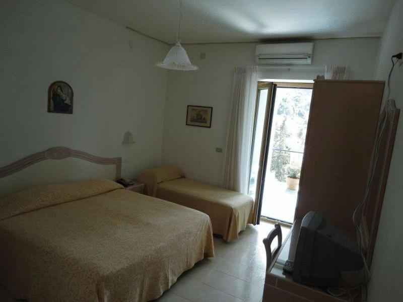 Hotel Candia Casamicciola Terme ภายนอก รูปภาพ