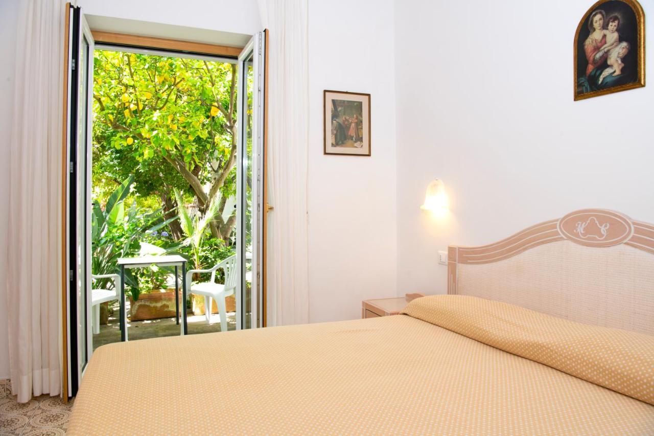 Hotel Candia Casamicciola Terme ภายนอก รูปภาพ
